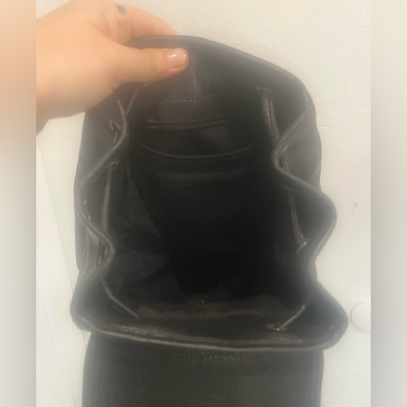 Guess Black Leather Drawstring Backpack - Picture 4 of 4